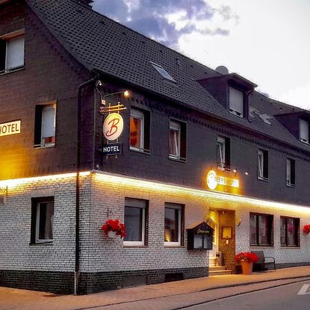 Breer S Hotel Шверте Экстерьер фото