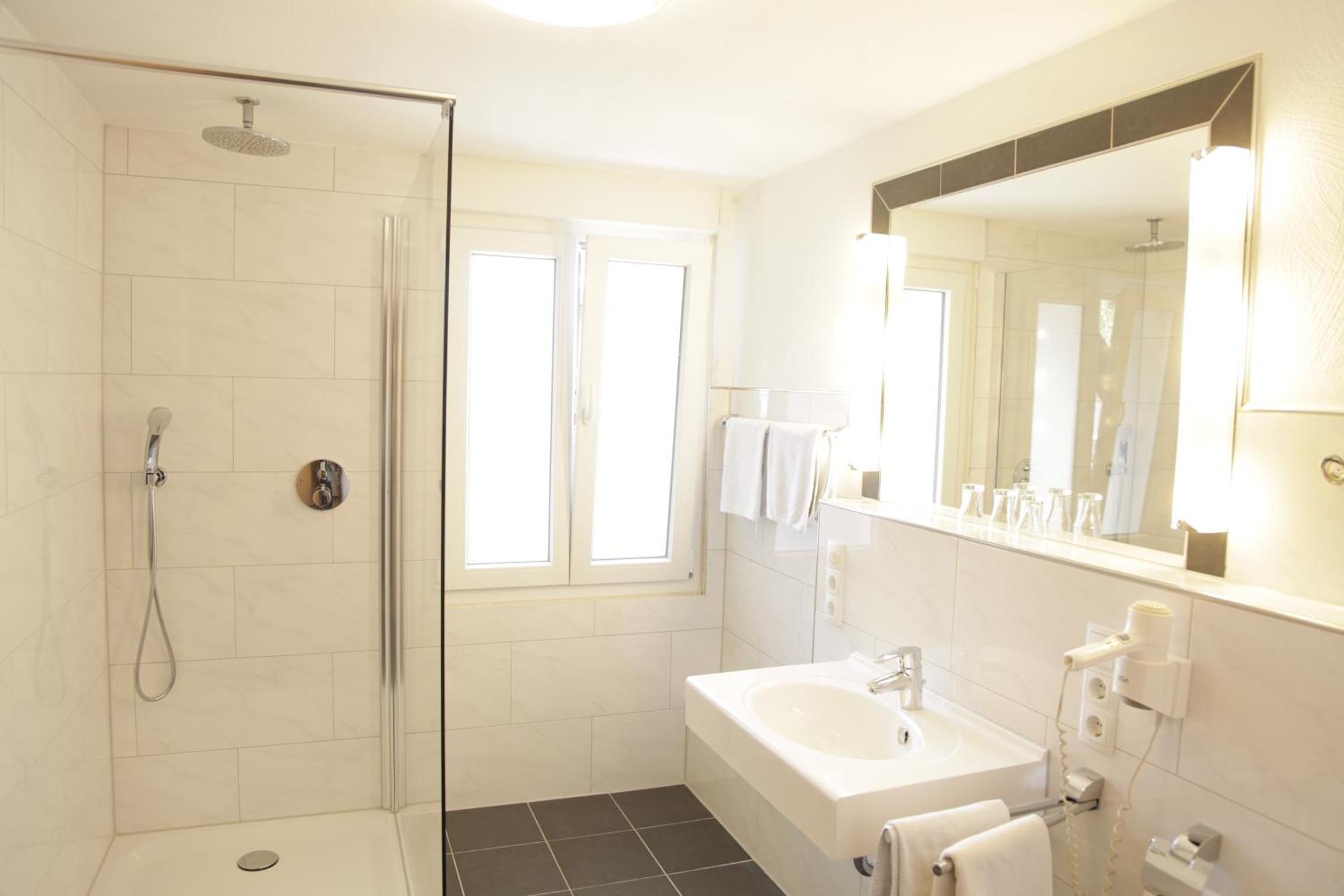 Breer S Hotel Шверте Экстерьер фото