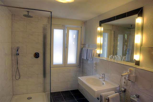 Breer S Hotel Шверте Экстерьер фото
